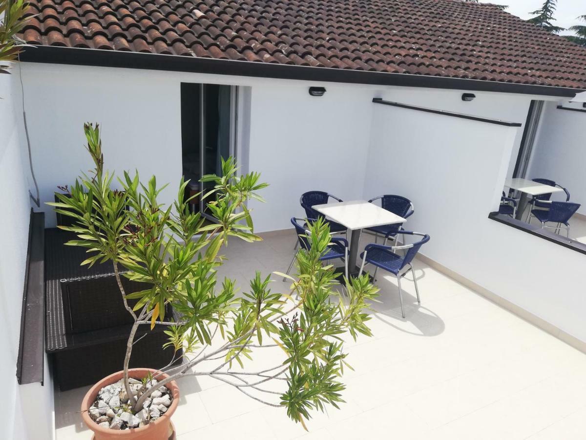 Apartments Katoro Relax Umag Bagian luar foto